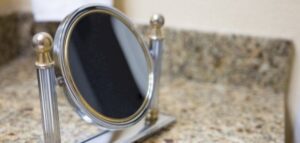 جلب الحبيب بالمرايا